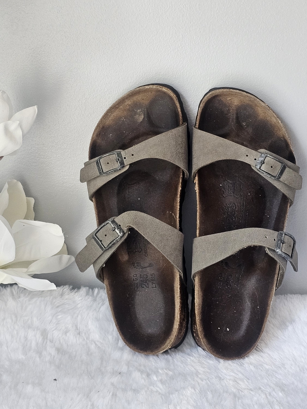 Birkis Birkenstock Women's Thong Slip On Sandals